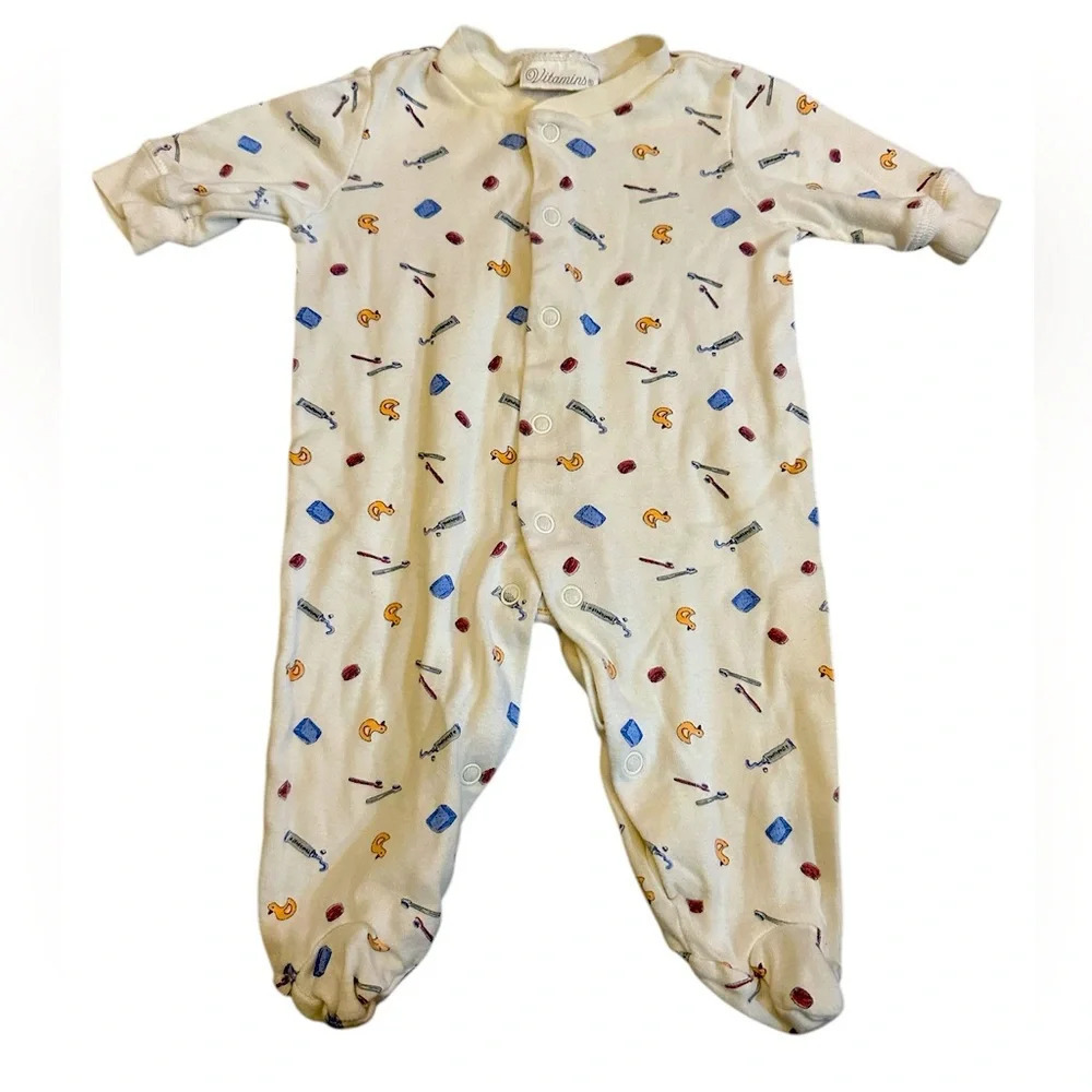 Vitamins Vintage Babycore Bath Time Print Footie Sleeper 0-3M